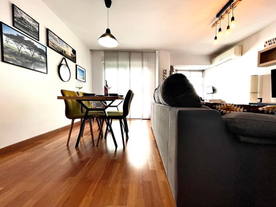 Apartamento Centrico Urbano Con Terraza Cordoba Luaran gambar