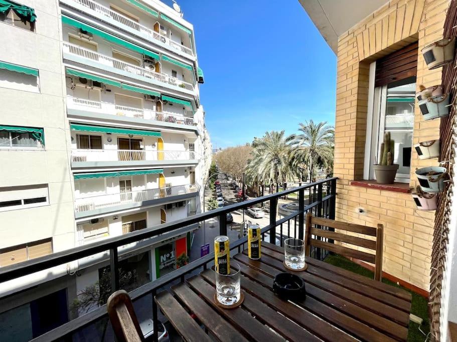 Apartamento Centrico Urbano Con Terraza Cordoba Luaran gambar